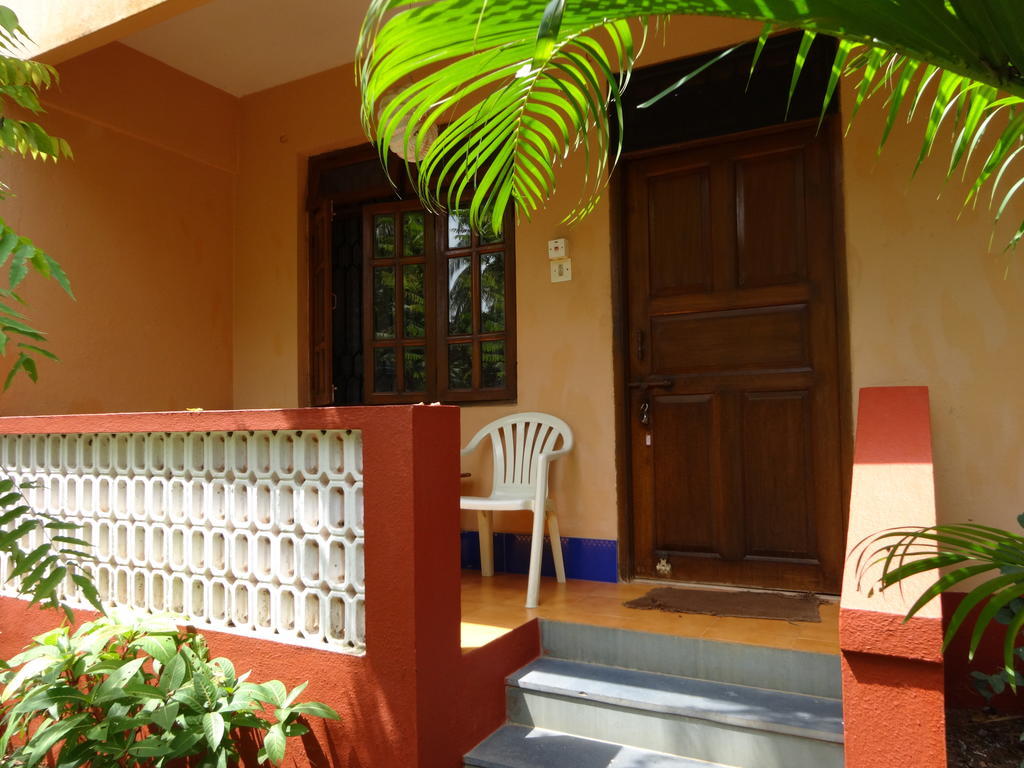Pinto Guest House Candolim Room photo
