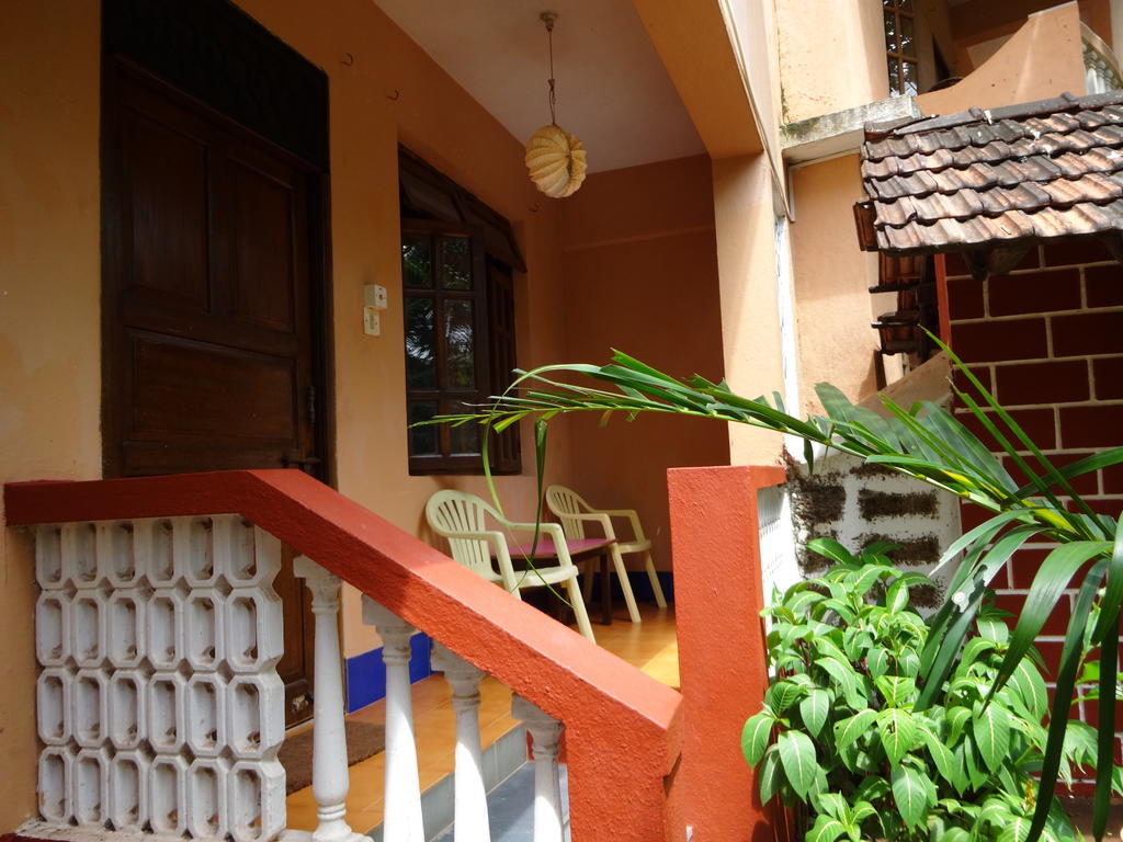 Pinto Guest House Candolim Room photo