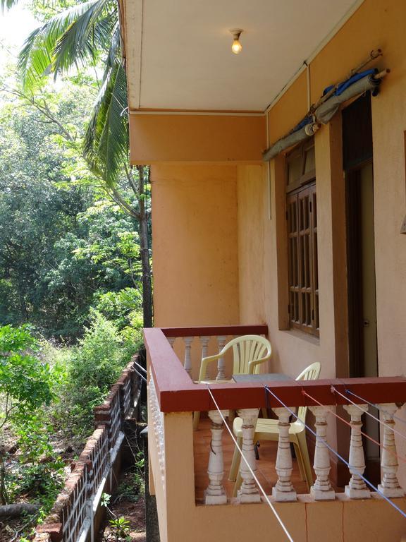 Pinto Guest House Candolim Room photo