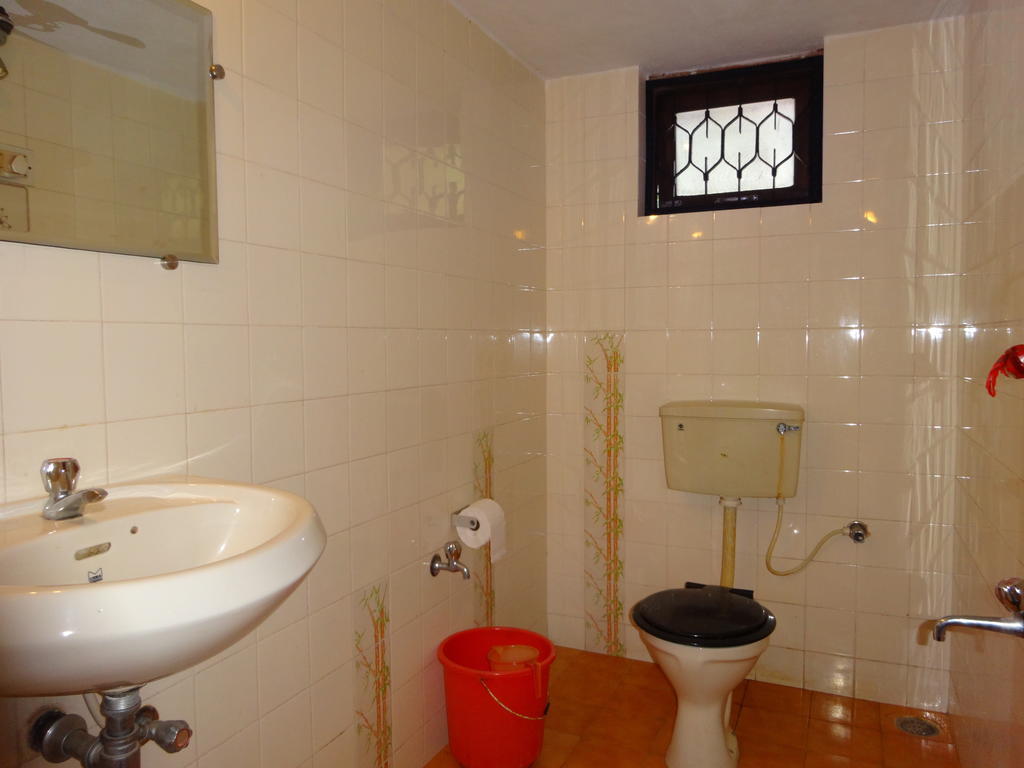Pinto Guest House Candolim Room photo